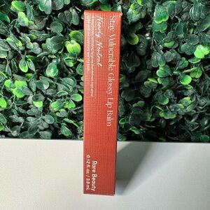 Rare Beauty Stay Vulnerable Glossy Lip Balm (nearly neutral) NEW